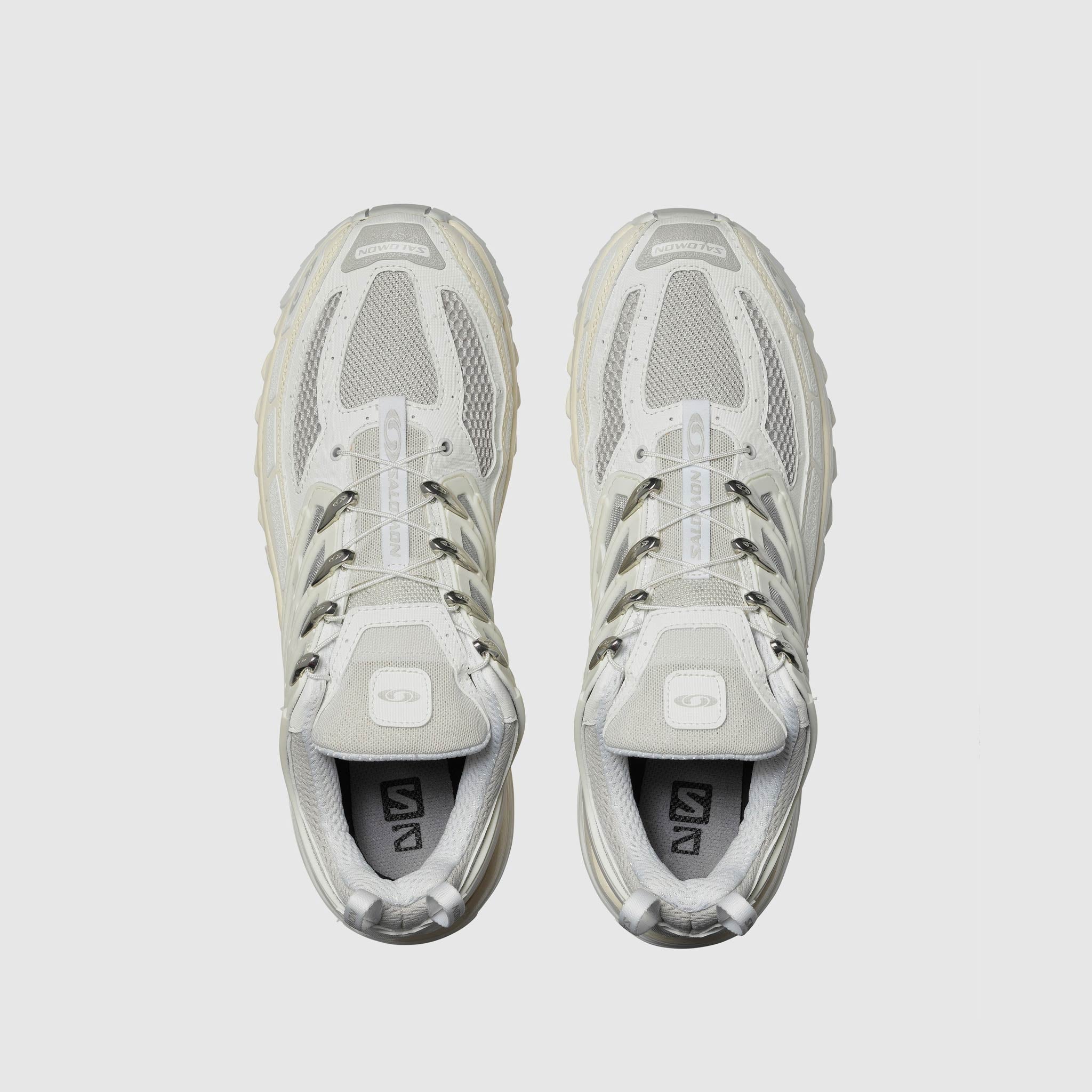 Top view of the ACS Pro - White/Vanilla Ice/Lunar Rock.
