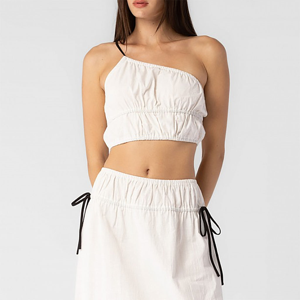 Close half body photo of model wearing the Off Shoulder Cotton Gauze Top - White.