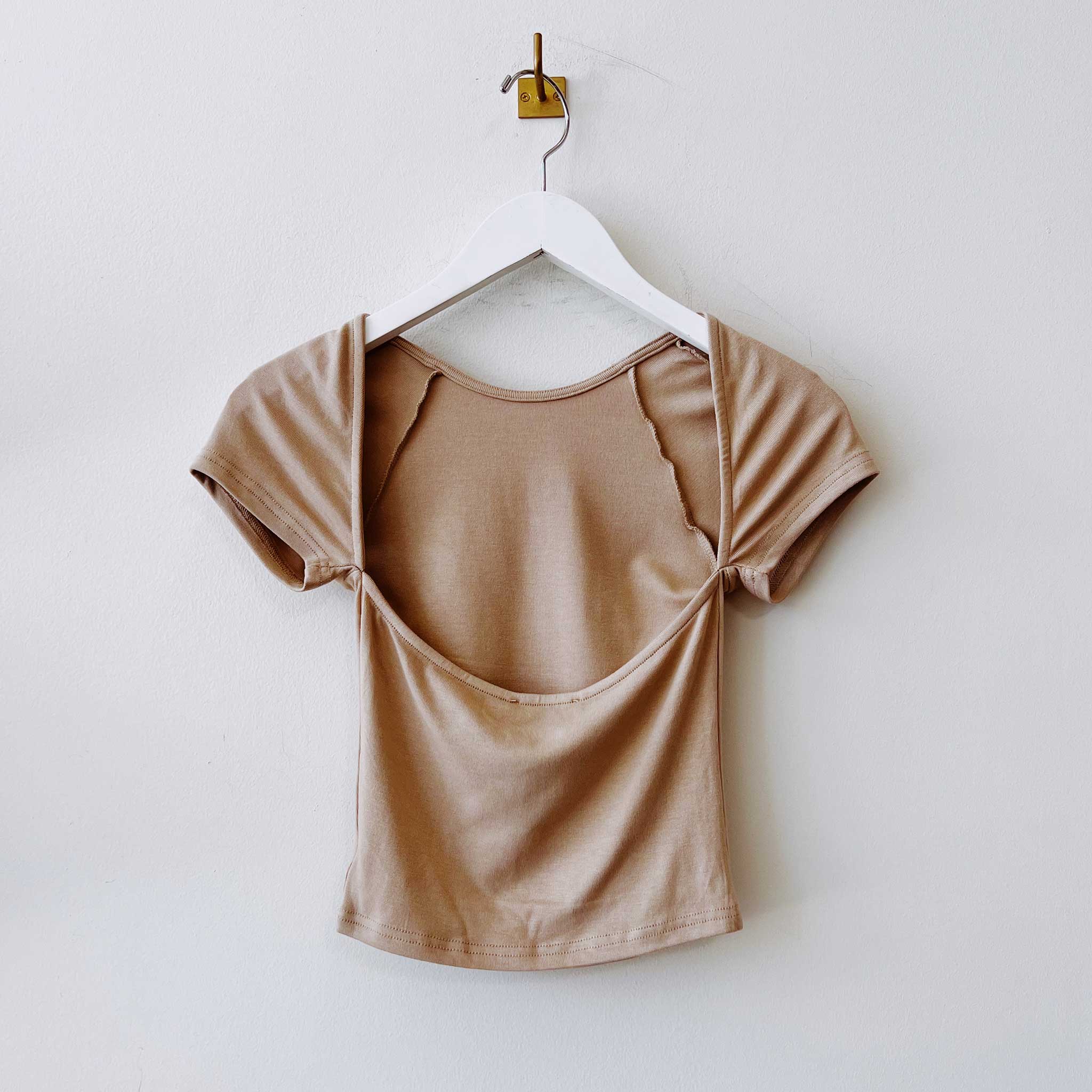 Back detail of the Ribbed Low Back Tee - Latte.