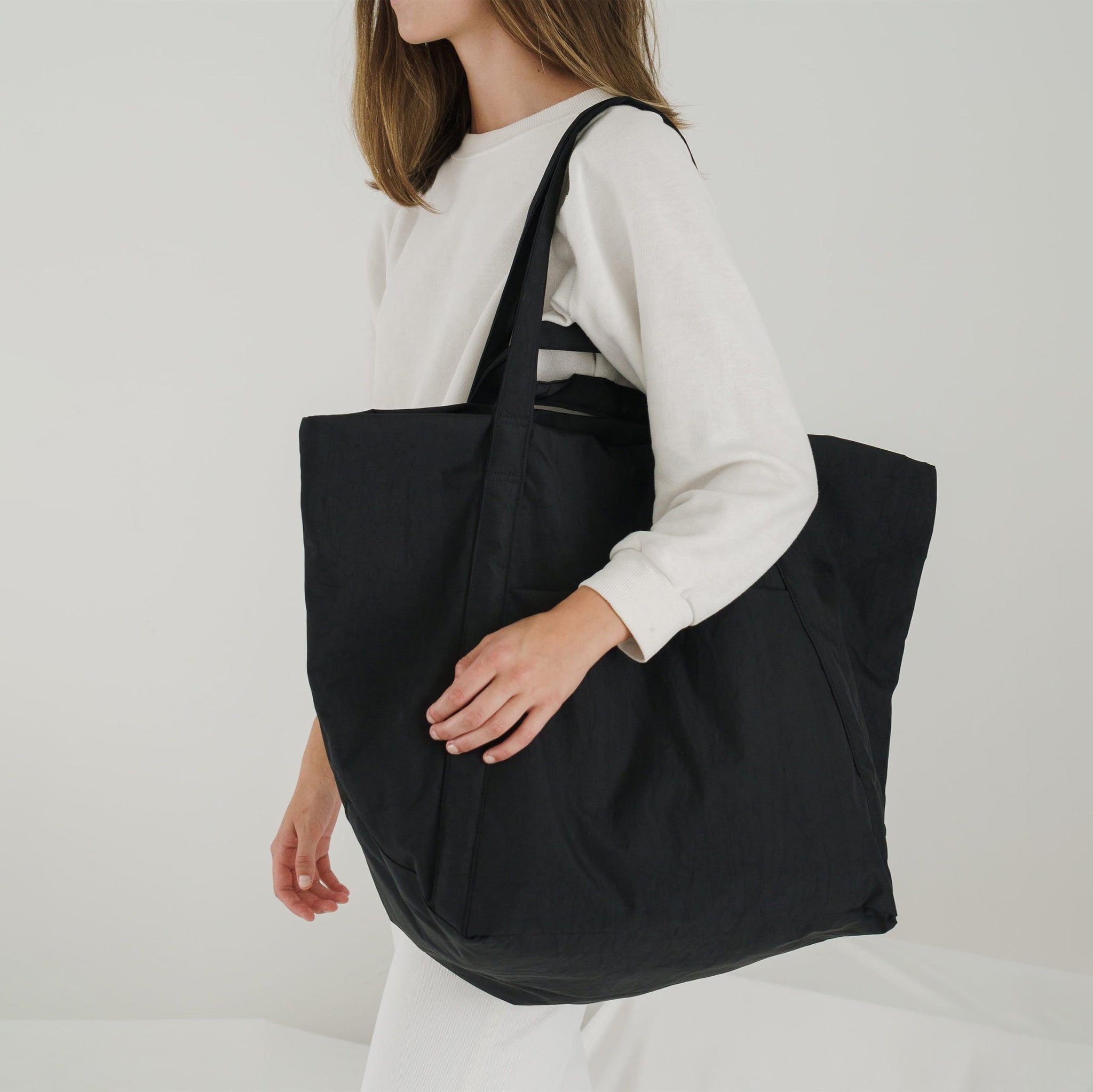 Baggu - Travel Cloud Bag - Black | available at LCD