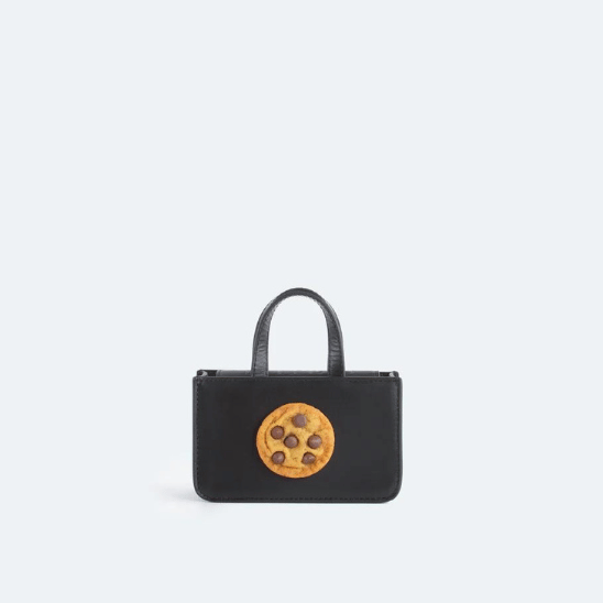 Close detail photo of the Mini Cookie Bag.
