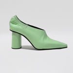 side photo of the Punta Deep - Light Green