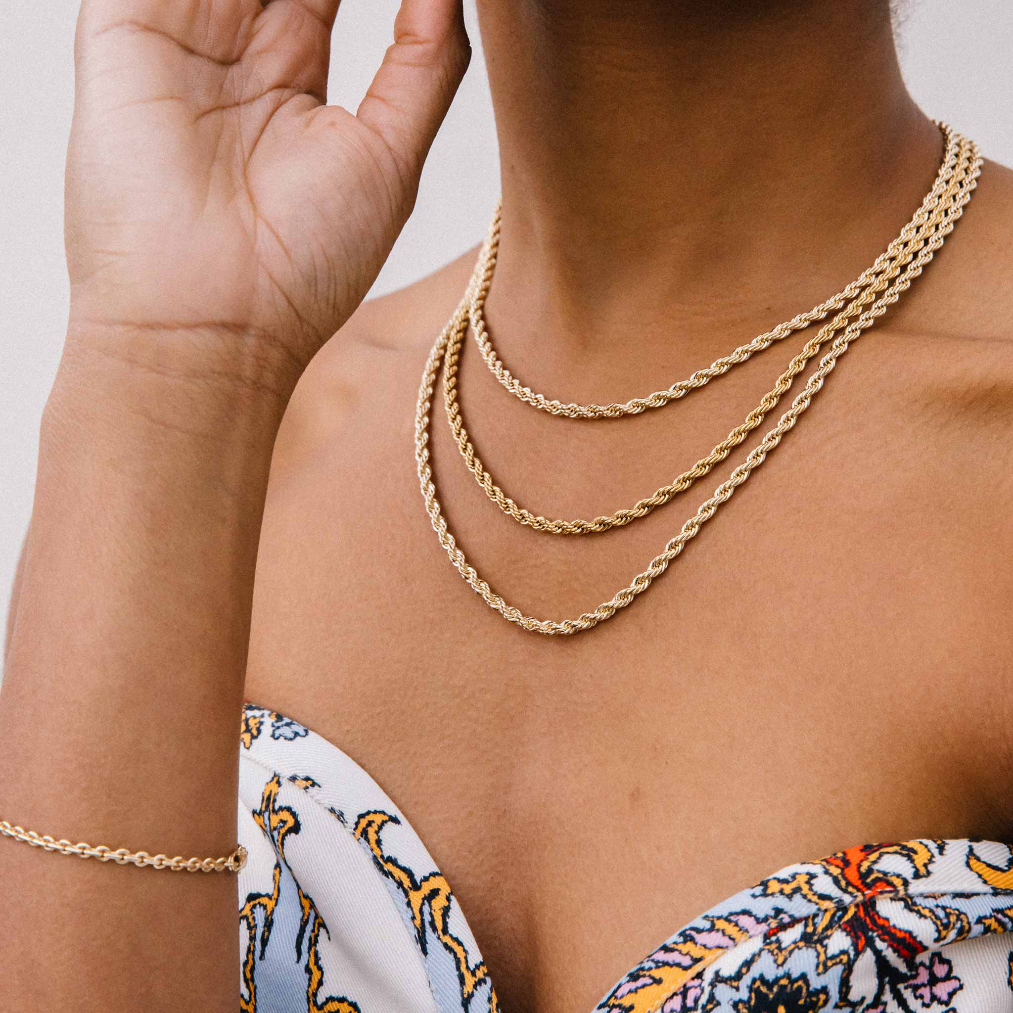 Close detail photo of model wearing the Rope Chain Necklace.